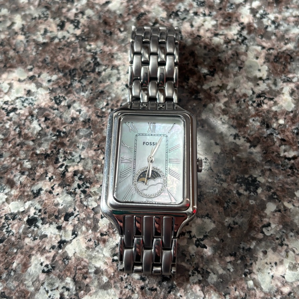 Fossil Raquel Sun Moon Mother of Pearl Quartz Watch - Picture 11 of 12